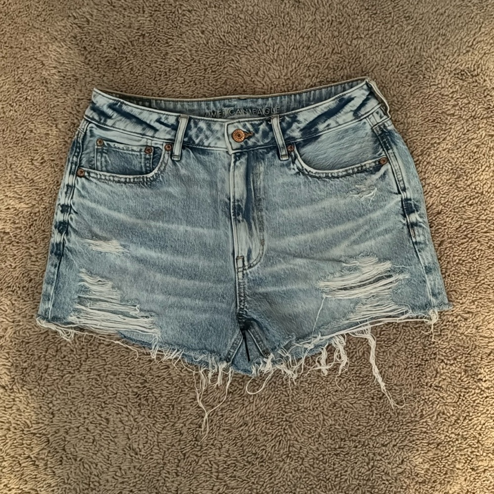 American Eagle tom girl size 6